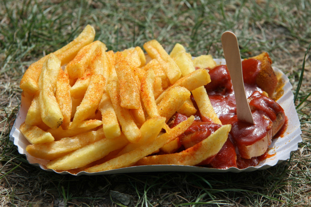Currywurst and Chips at Curry 61, a Currywurst Imbiss in Berlin Mitte