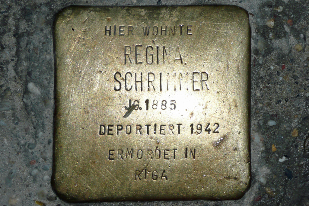 Stolpersteine 2: In memory of Regina Schrimmer (Auguststrasse 17) in Berlin