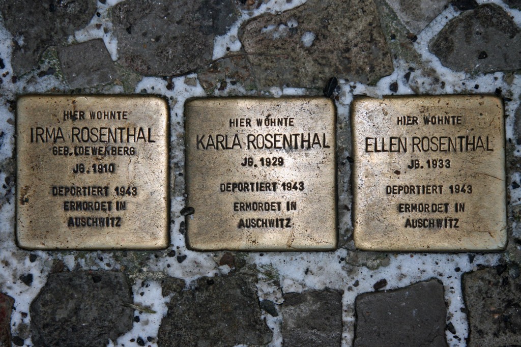 Stolpersteine 24: In memory of Irma Rosenthal, Karla Rosenthal and Ellen Rosethal (Neue Schönhauser Strasse 12) in Berlin