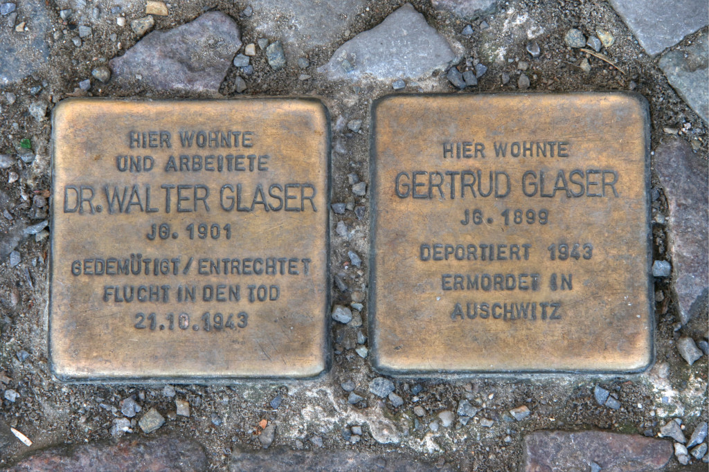 Stolpersteine 28: In memory of Dr Walter Glaser and Gertrud Glaser (Heinrich-Roller-Strasse 23) in Berlin