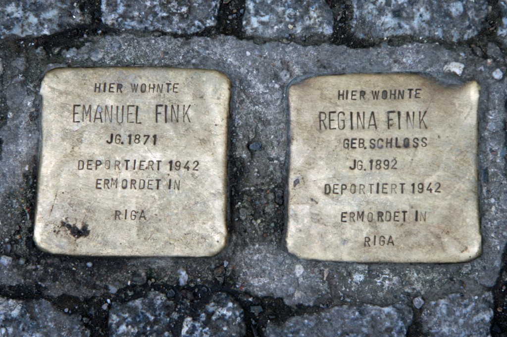 Stolpersteine 33 (2): In memory of Emanuel Fink and Regina Fink (Grosse Hamburger Strasse 30) in Berlin