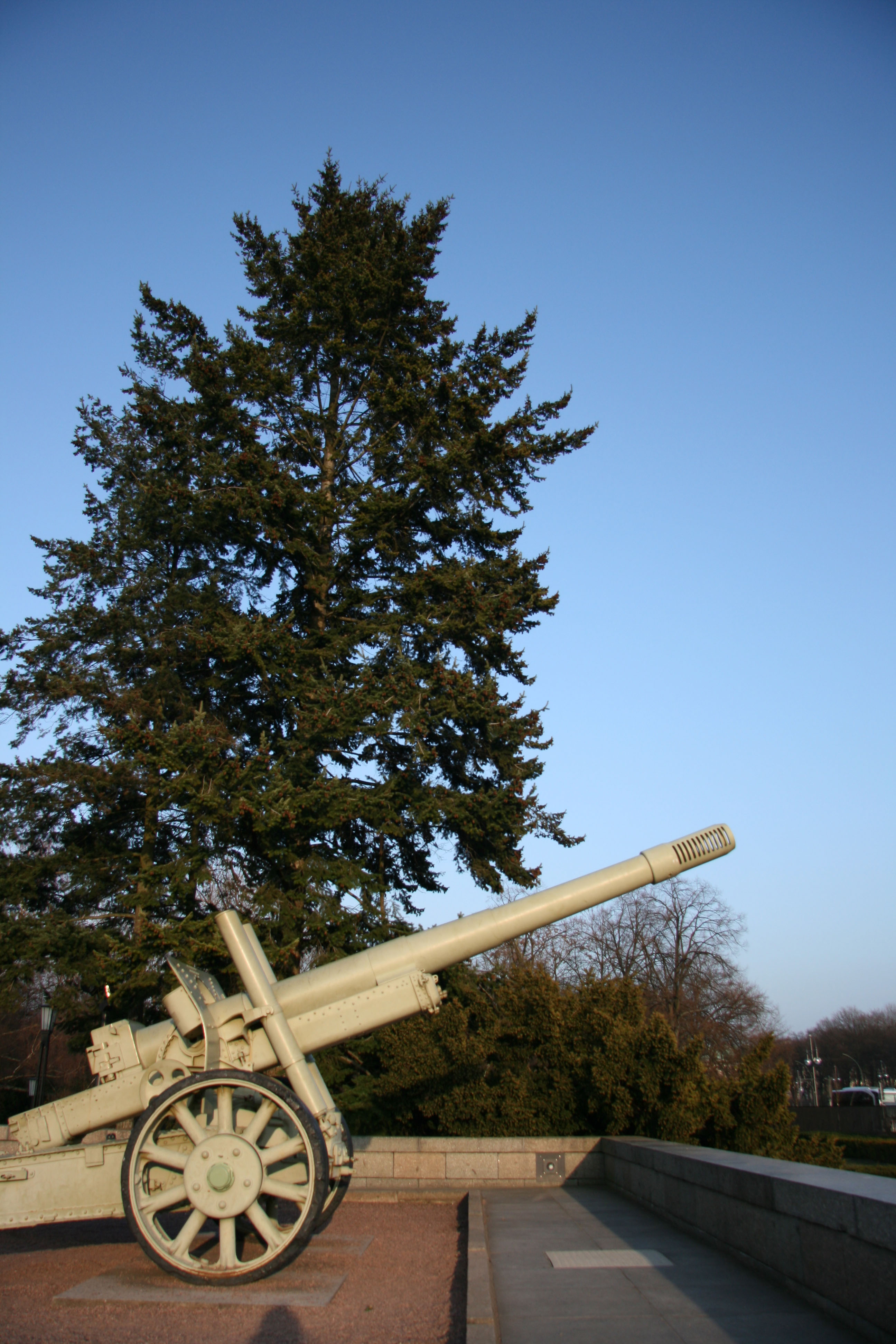 A cannon at the Soviet War Memorial on Strasse des 17 Juni in the Tiergarten in Berlin