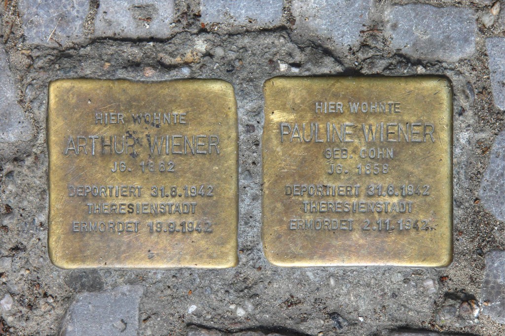 Stolpersteine 114: In memory of Arthur Wiener and Pauline Wiener (Herrfurthstrasse 5) in Berlin