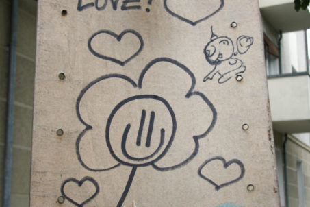 Vote Love: Street Art by Unknown Artist in Berlin