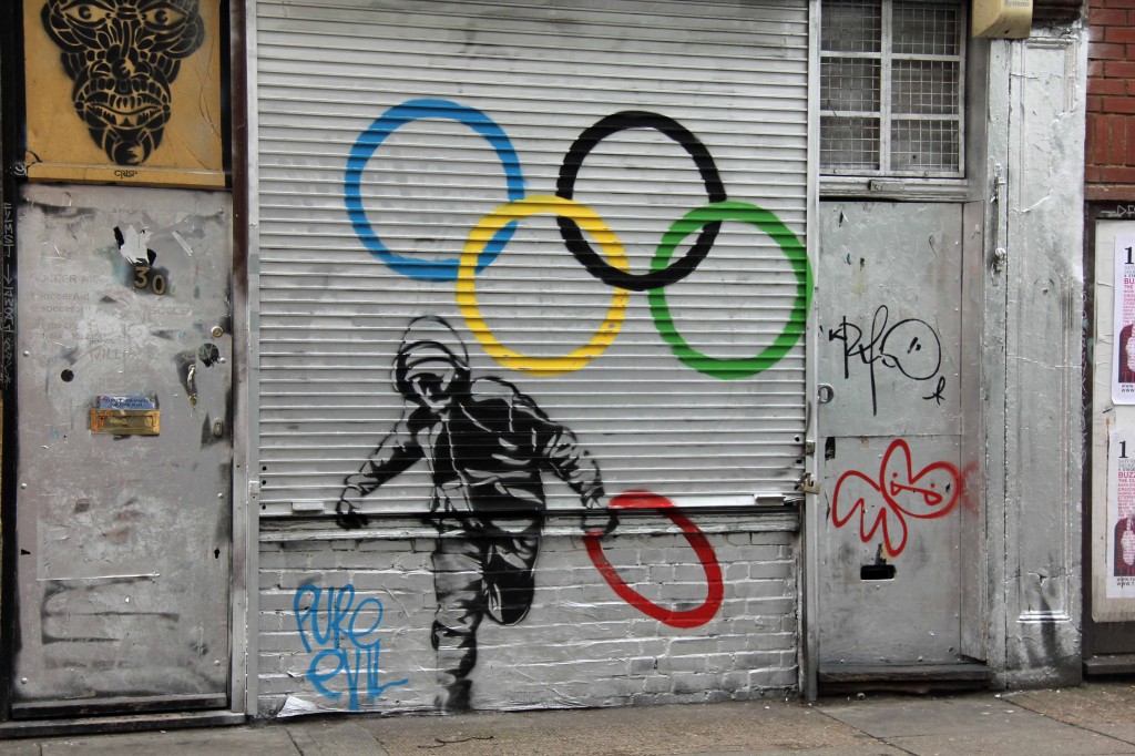 Ring Thief: Olympic inspired Street Art by Pure Evil in London