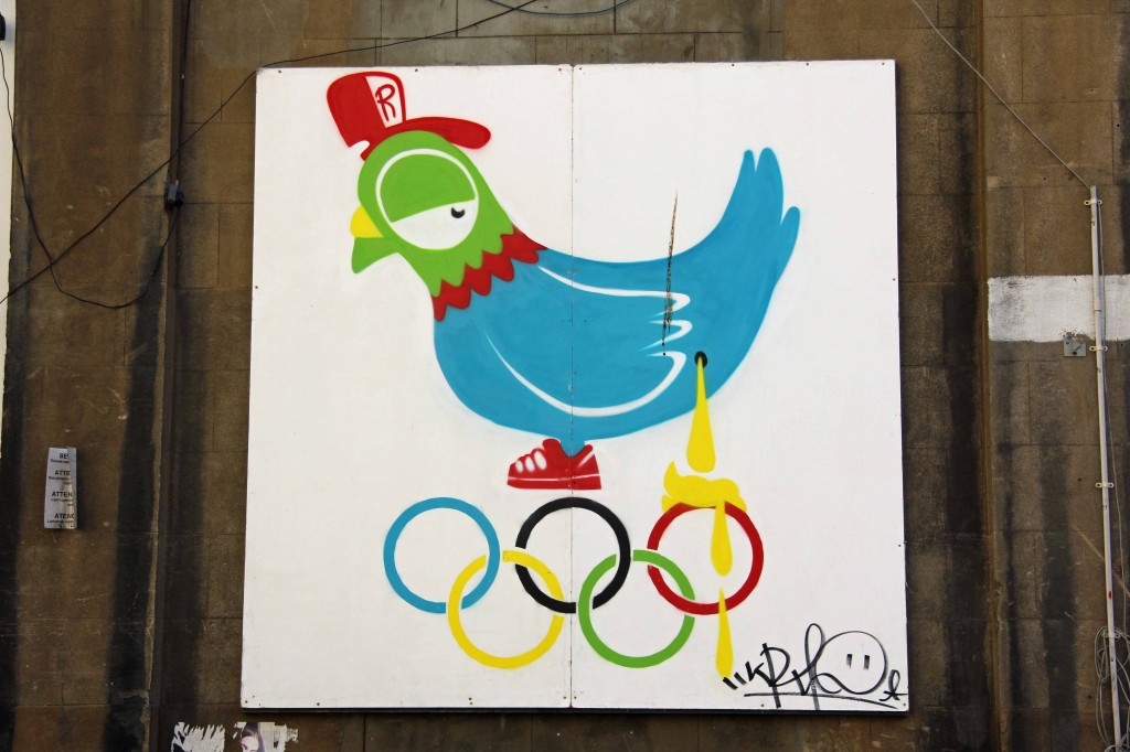 Dirty Bird: Olympic inspired Street Art by Ronzo in London