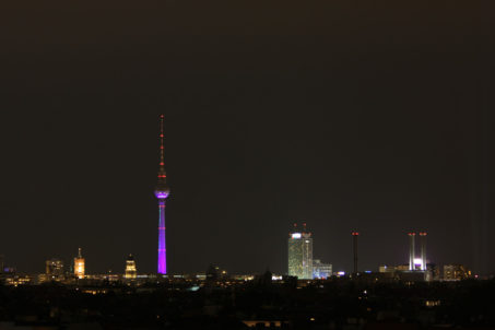 rp_berlin-skyline-at-night-from-neukc3b6lln-arcaden-1024x682.jpg