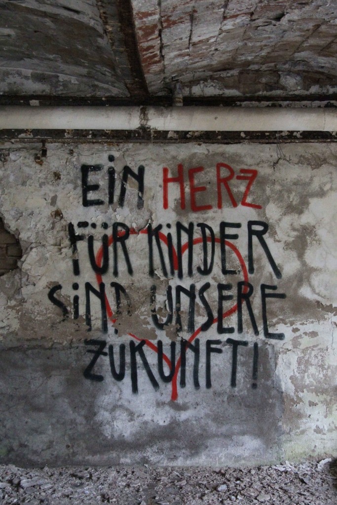 Ein Herz Für Kinder Sind Unsere Zukunft!: Graffiti by Unknown Artist at Papierfabrik Wolfswinkel near Berlin