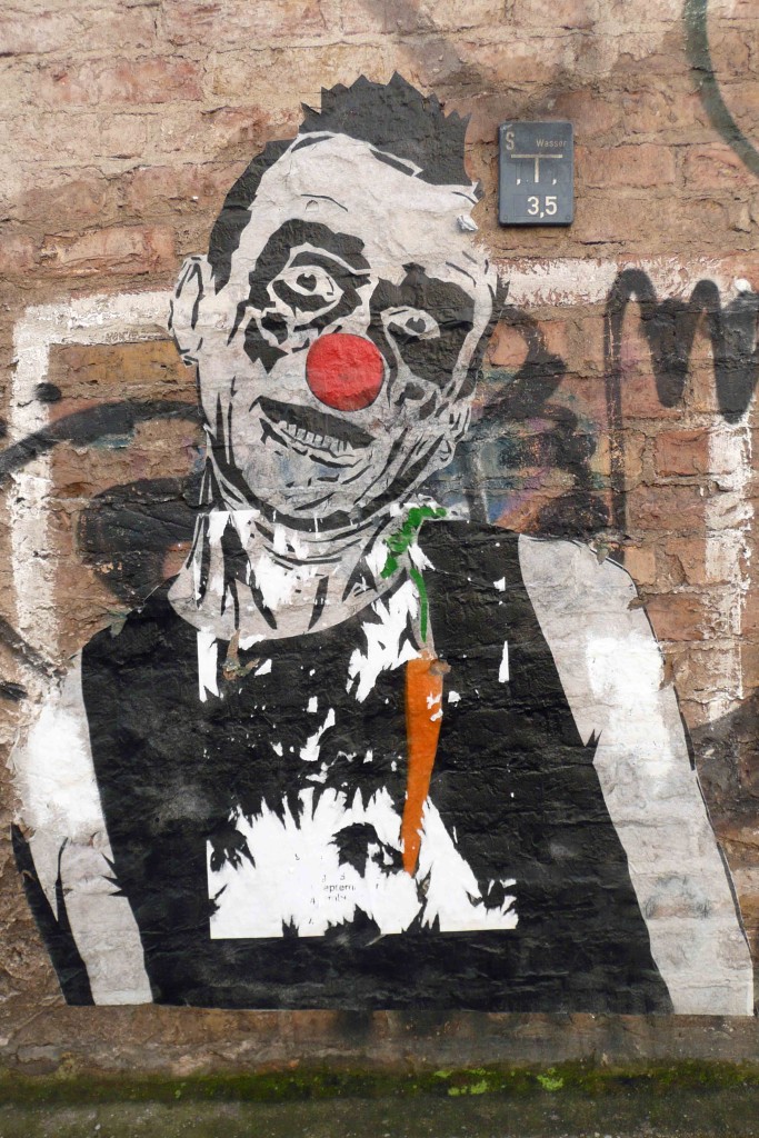 Clown with Carrot - Street Art by MIMI The ClowN in Berlin