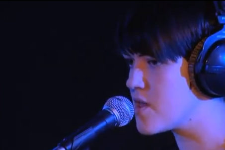 The xx - Last Christmas (screenshot from Radio 1 Live Lounge session)