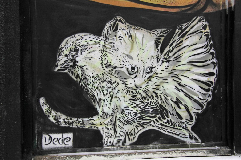 Alley Cat - Street Art by Dede in Berlin