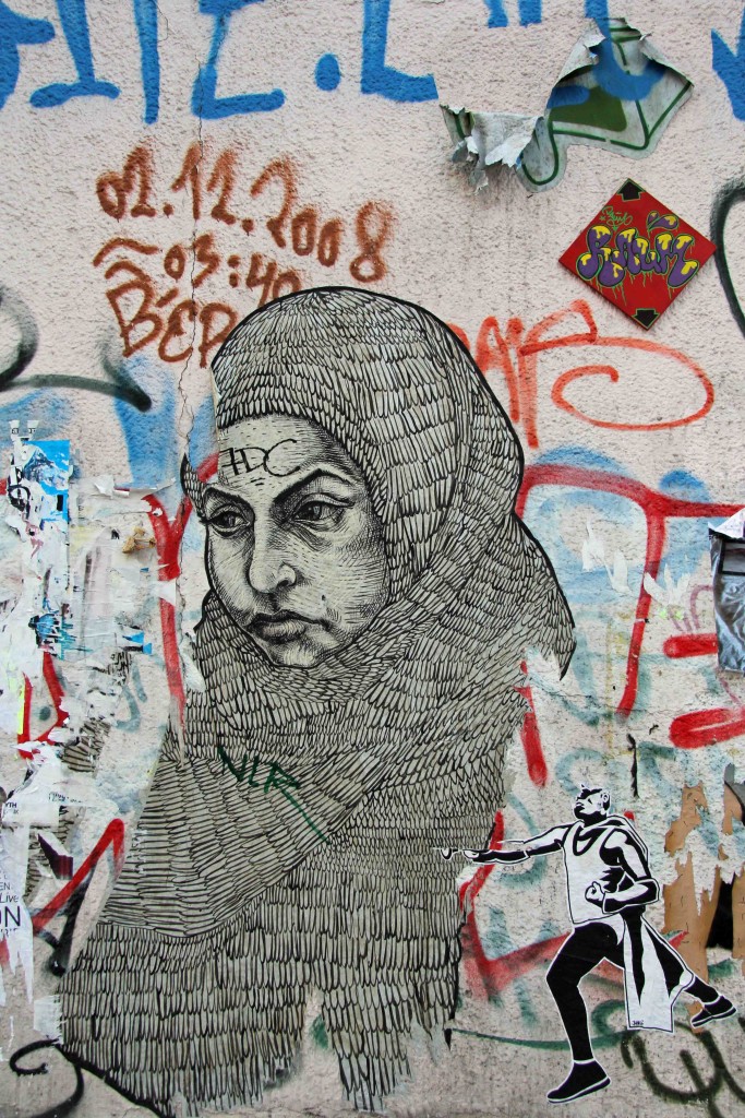 Hijab - Street Art by LNY in Berlin