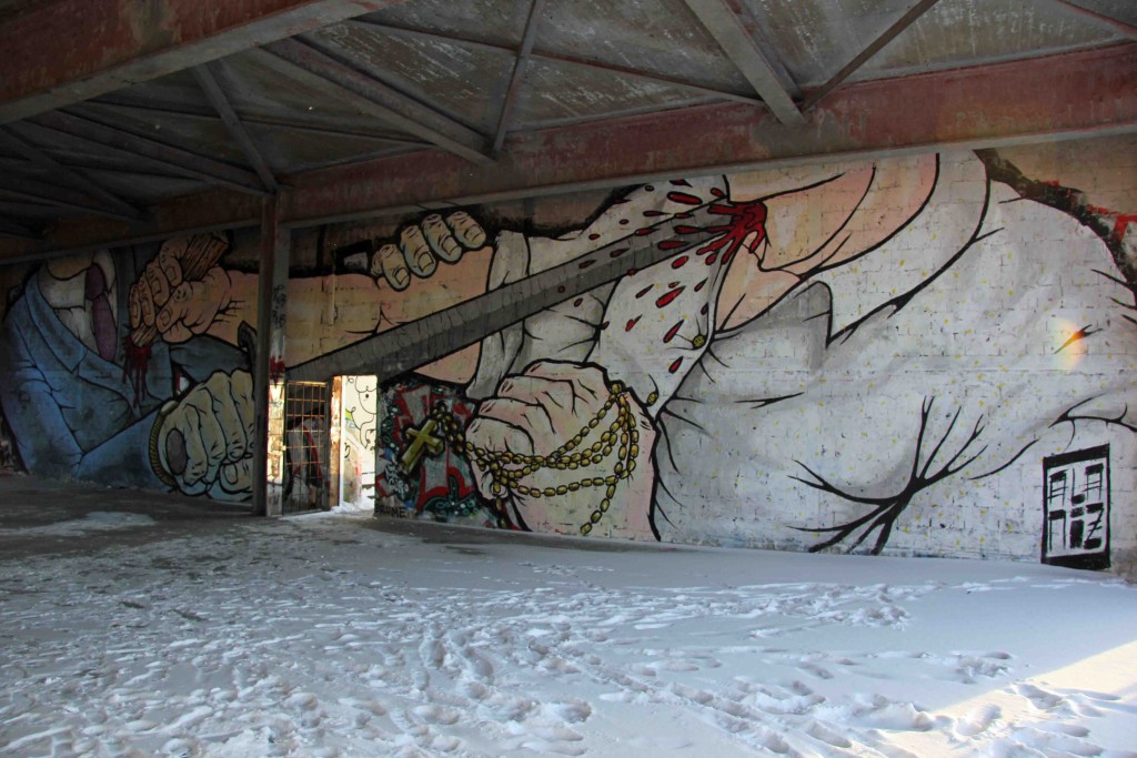 Fight To The Death - Street Art by ALANIZ (painted for Artbase 2012) at the former NSA Listening Station at Teufelsberg Berlin