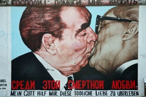 The East Side Gallery – “Mr Wowereit, DON’T tear down this wall!”