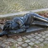 rp_Ludmila-Seefried-Matejková-Sleeping-punk-statue-in-Berlin-Wilmersdorf-1024x683.jpg
