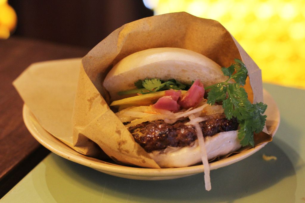 The De La Sauce Bao Burger at District Mot, a Vietnamese restaurant, in Berlin