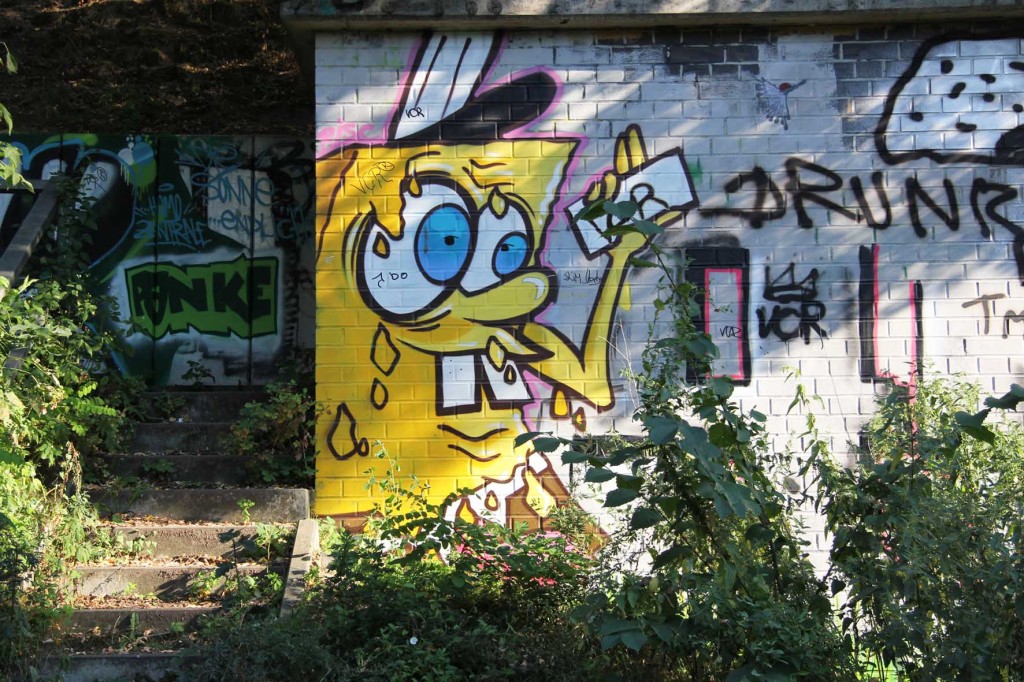 Drunk Spongebob - Street Art by Unknown Artist in Berlin