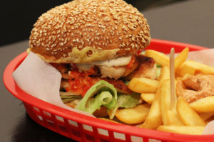 Piri’s Chicken Burgers – Spicing Up Berlin’s Burger Scene