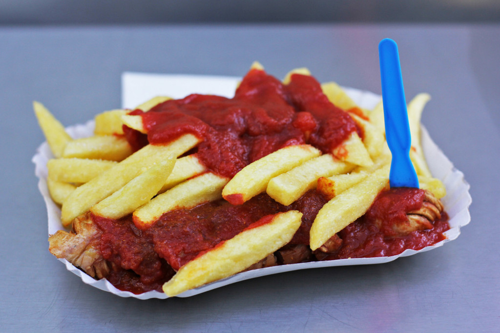 Currywurst and Chips (Currywurst mit Pommes) at Zur Bratpfanne in Berlin - one of the best Currywurst in Berlin