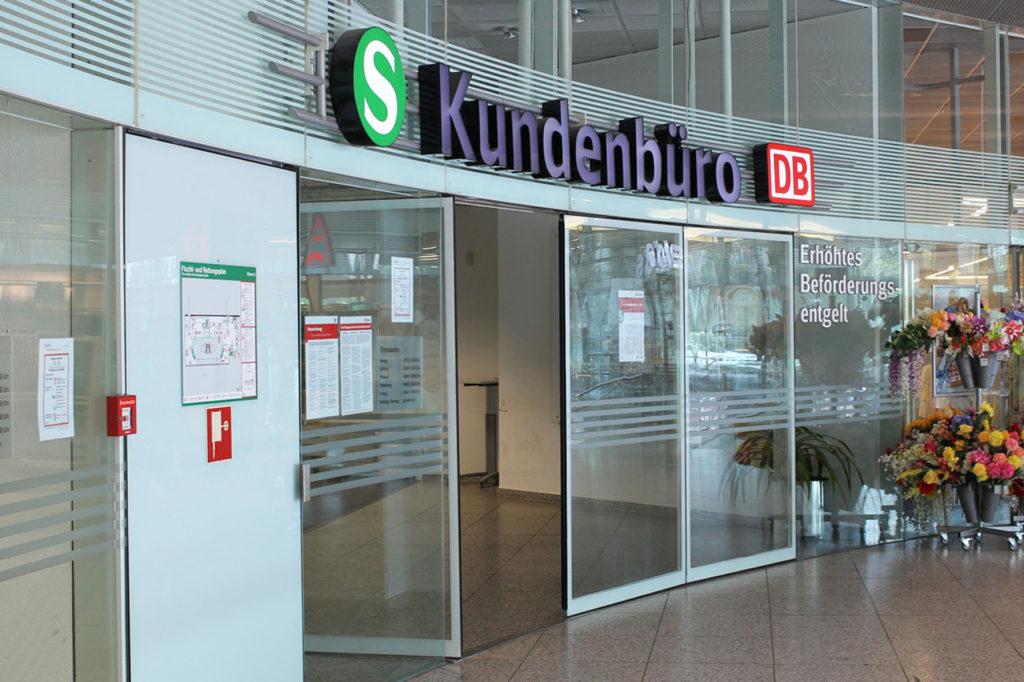 The Kundenbüro at Ostbahnhof where I had to pay an S-Bahn / BVG Fine for Paid for Schwarzfahren (travelling without a valid ticket on public transport) in Berlin